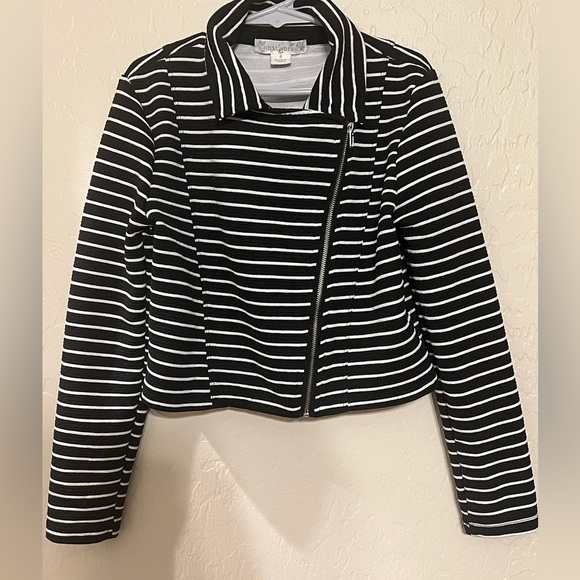 Knitworks Striped Moto Jacket- Girls Size 8 - Picture 3 of 4